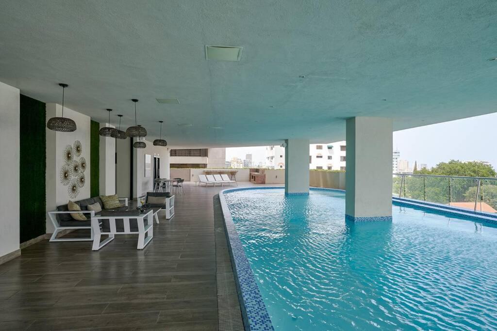 Escape Apartments, Balcony, Pool, Gym & Spa In La Julia 聖多明哥 外观 照片