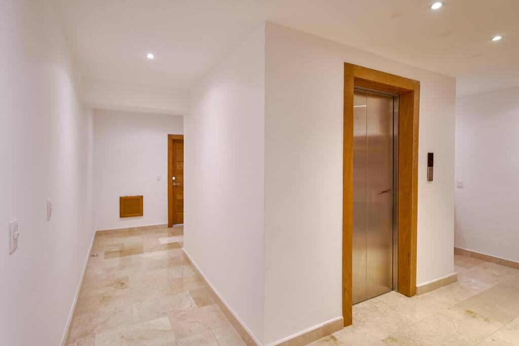 Escape Apartments, Balcony, Pool, Gym & Spa In La Julia 聖多明哥 外观 照片